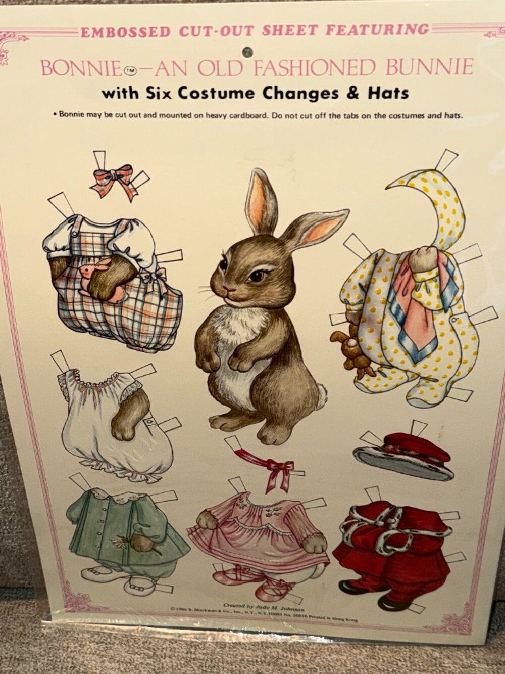 1986 Bonnie An Old Fashioned Bunnie 6 Costumes Changes Hats Embossed Paper Dolls